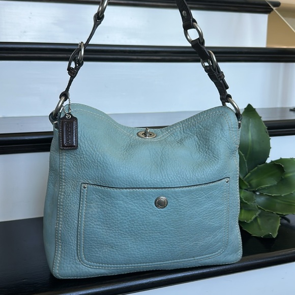 Coach Chelsea Soft Pebbled Leather Hobo Shoulder Bag Aqua Blue Clean Luxurious - Picture 1 of 13
